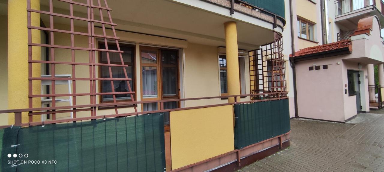 شقة Apartament „Nad Jeziorkiem“ كونتشن المظهر الخارجي الصورة